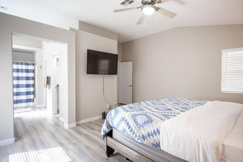 Gorgeous Las Vegas Home With Rv Parking Εξωτερικό φωτογραφία